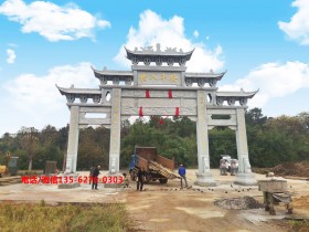 乡村牌坊展现新农村风采